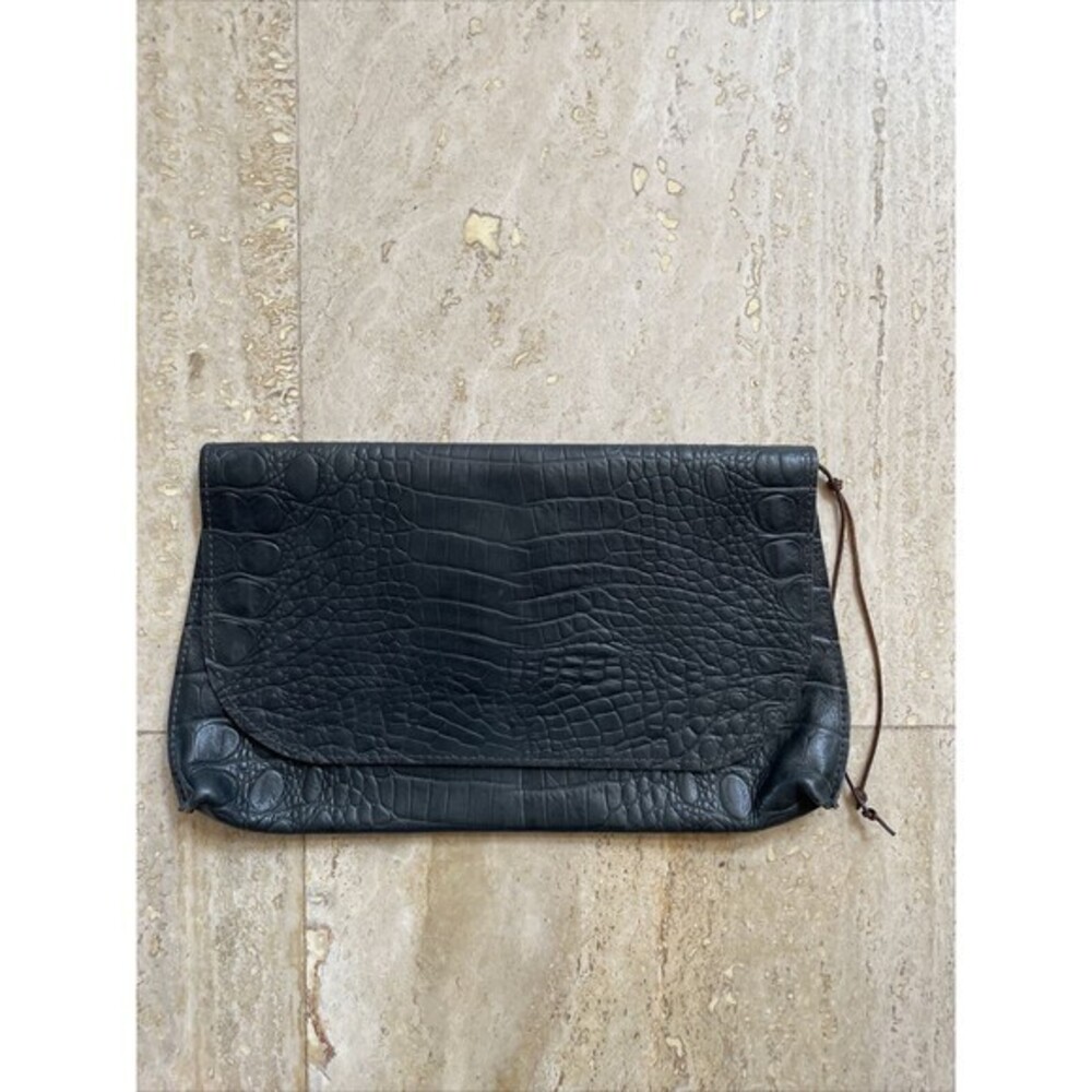 Vtg Handmade B May Leather Croc Embossed Clutch or Cosmetic Makeup Bag‎
